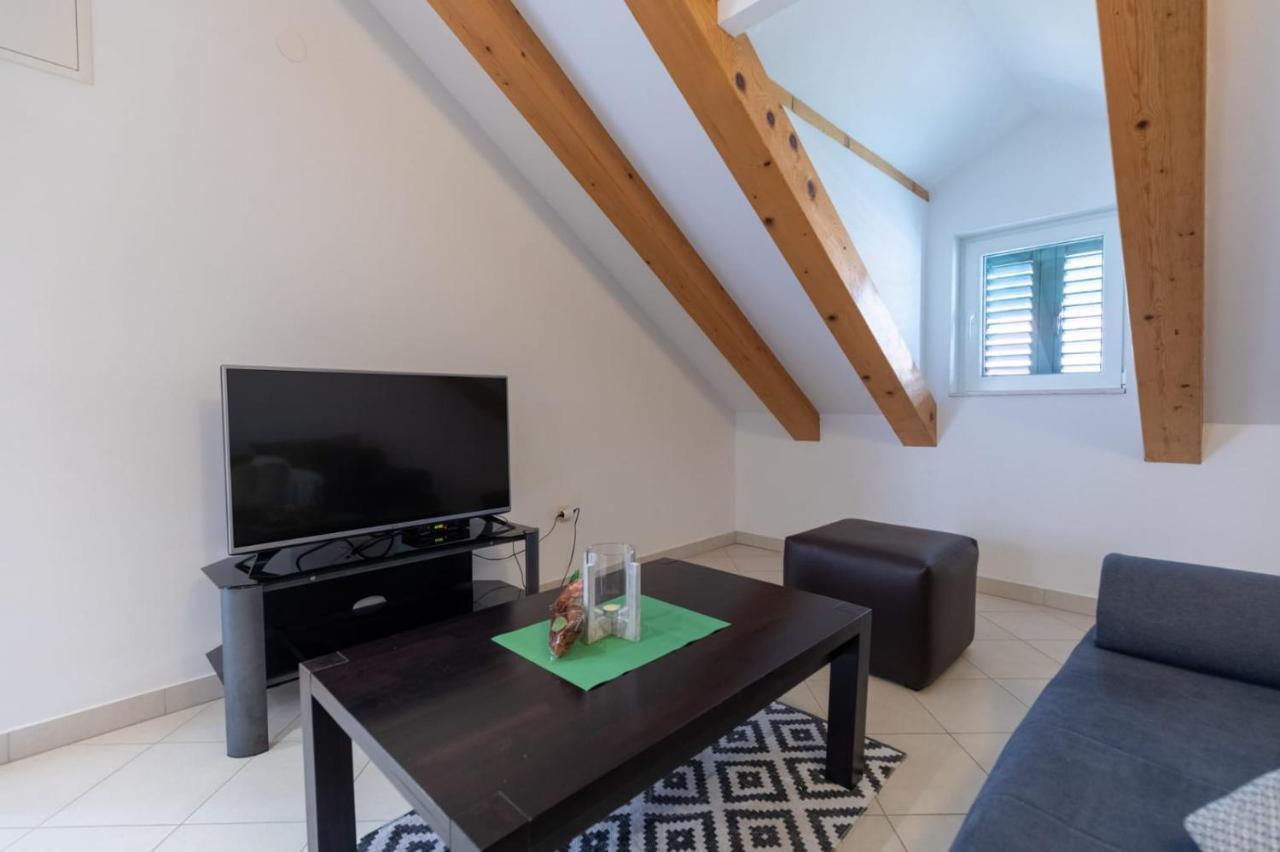 Emily Apartment Sudurad Exterior foto